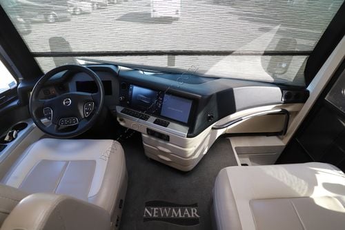 2024 Newmar London Aire 4569