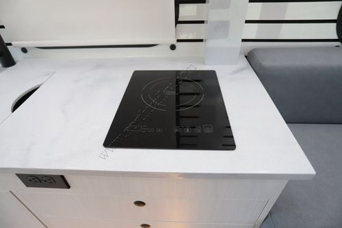 2025 Pleasure-Way Plateau XLTS Class C