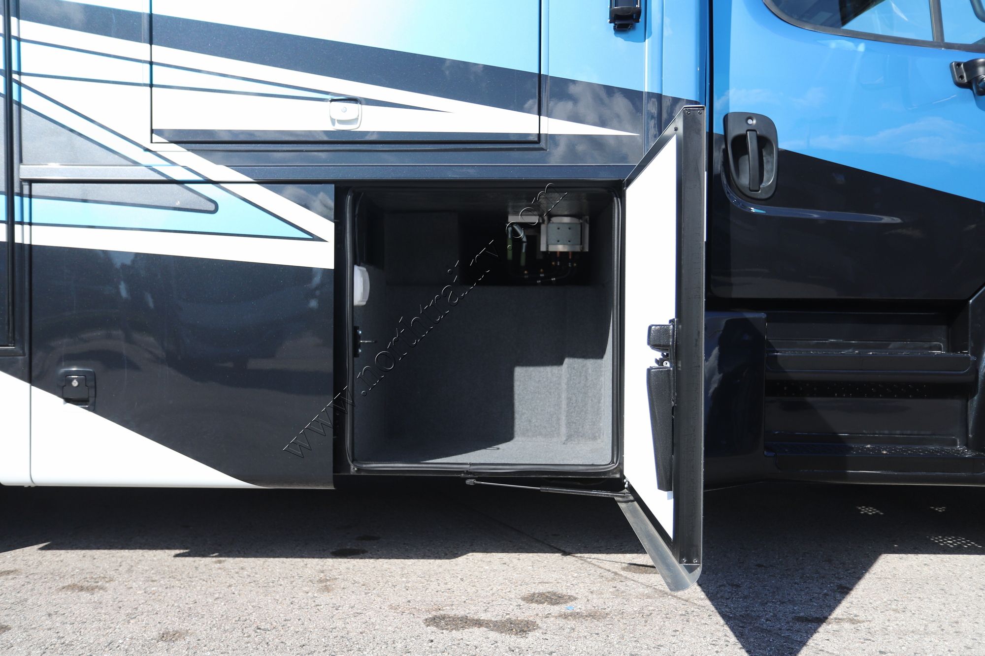 New 2026 Newmar Grand Star 3444 Super C  For Sale