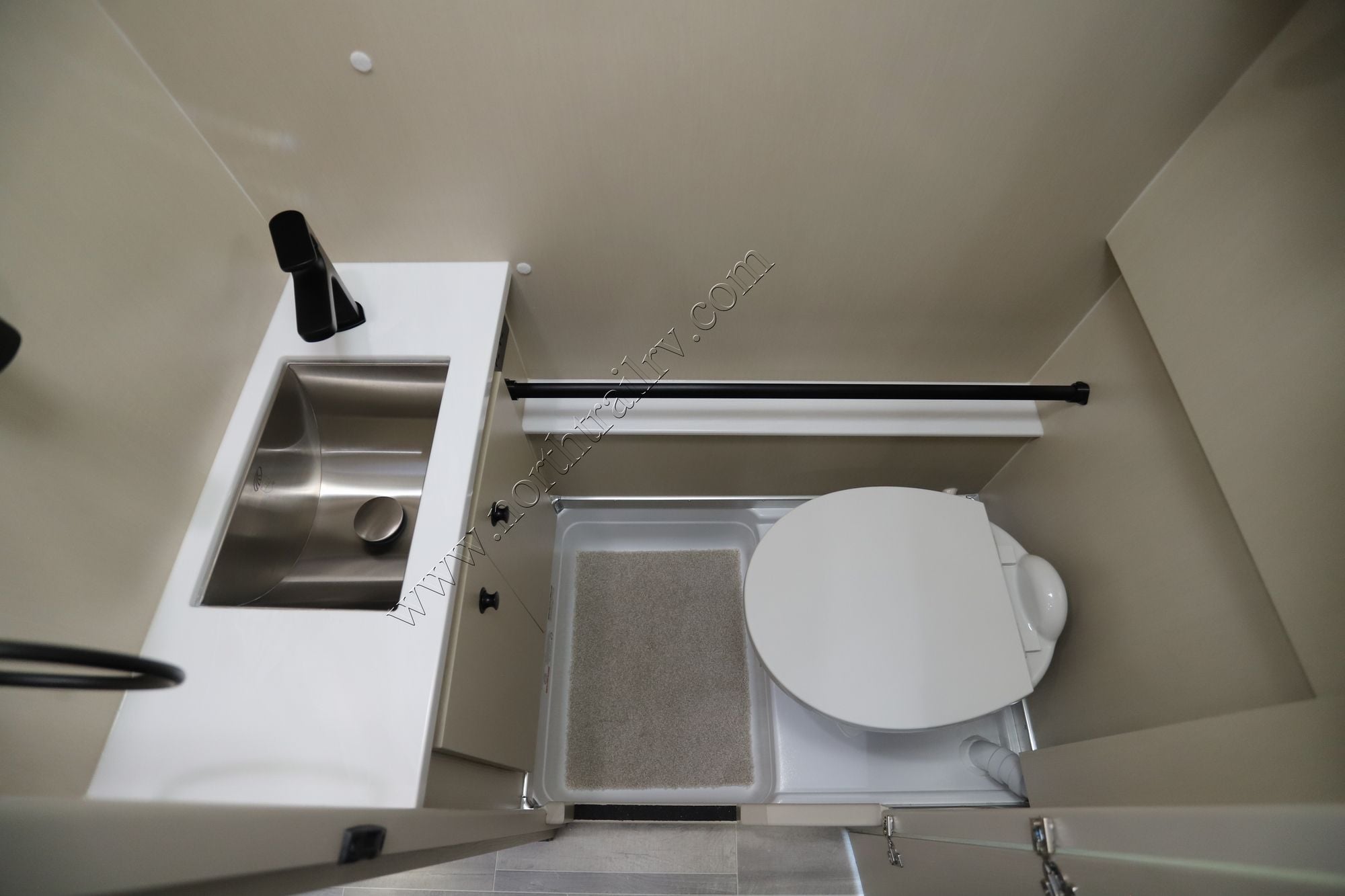 New 2026 Pleasure-Way Plateau TS Class B  For Sale