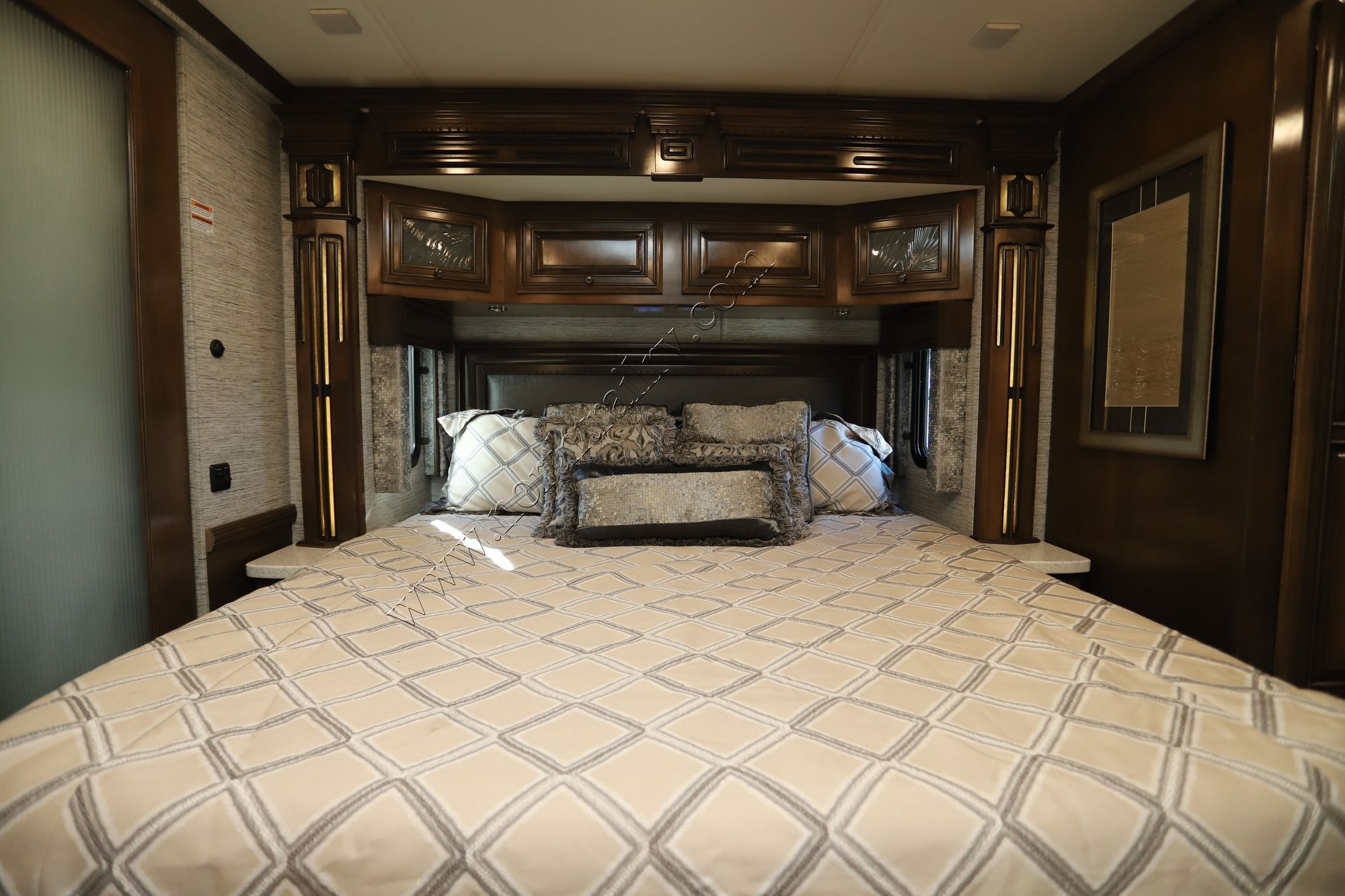 Used 2019 Newmar Dutch Star 4369 Class A  For Sale