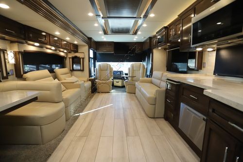 2023 Newmar Ventana 4369