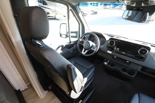 2025 Renegade Rv Vienna 25DLC