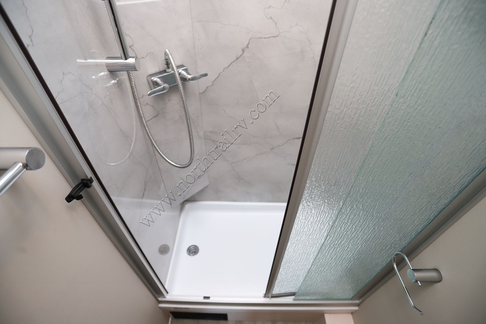 Used 2025 Renegade Rv Vienna 25DLC Class C  For Sale