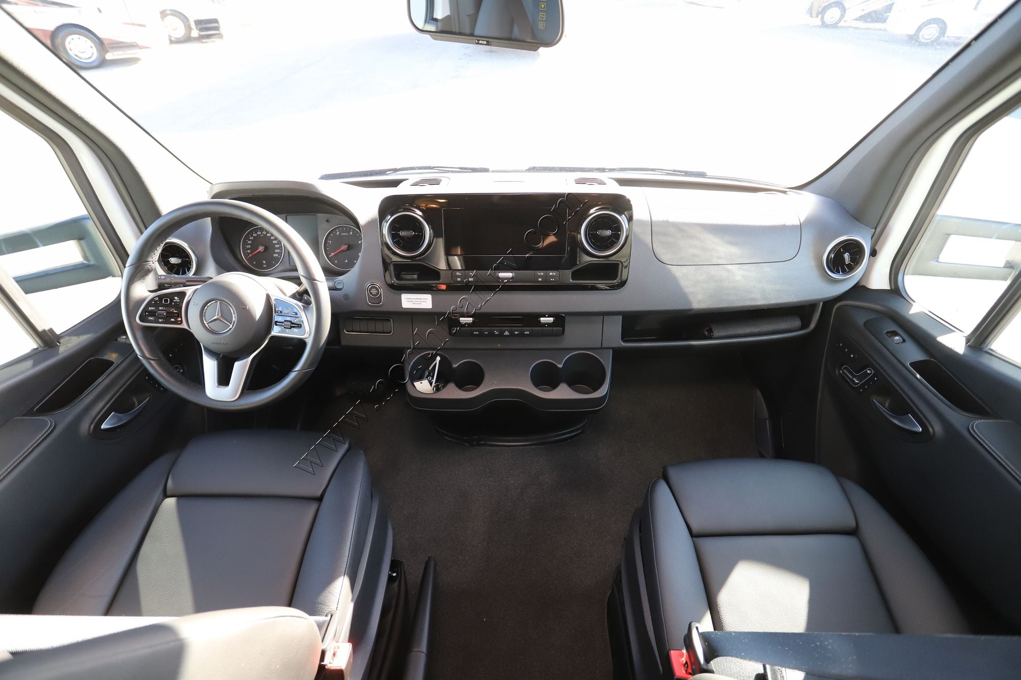 Used 2025 Renegade Rv Vienna 25DLC Class C  For Sale