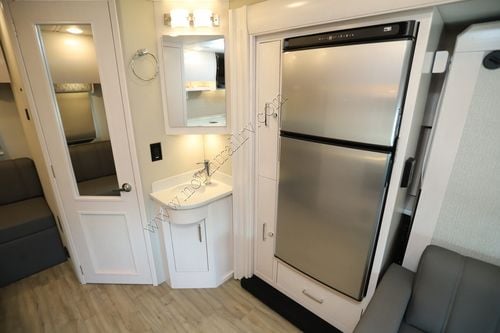 2025 Renegade Rv Vienna 25DLC