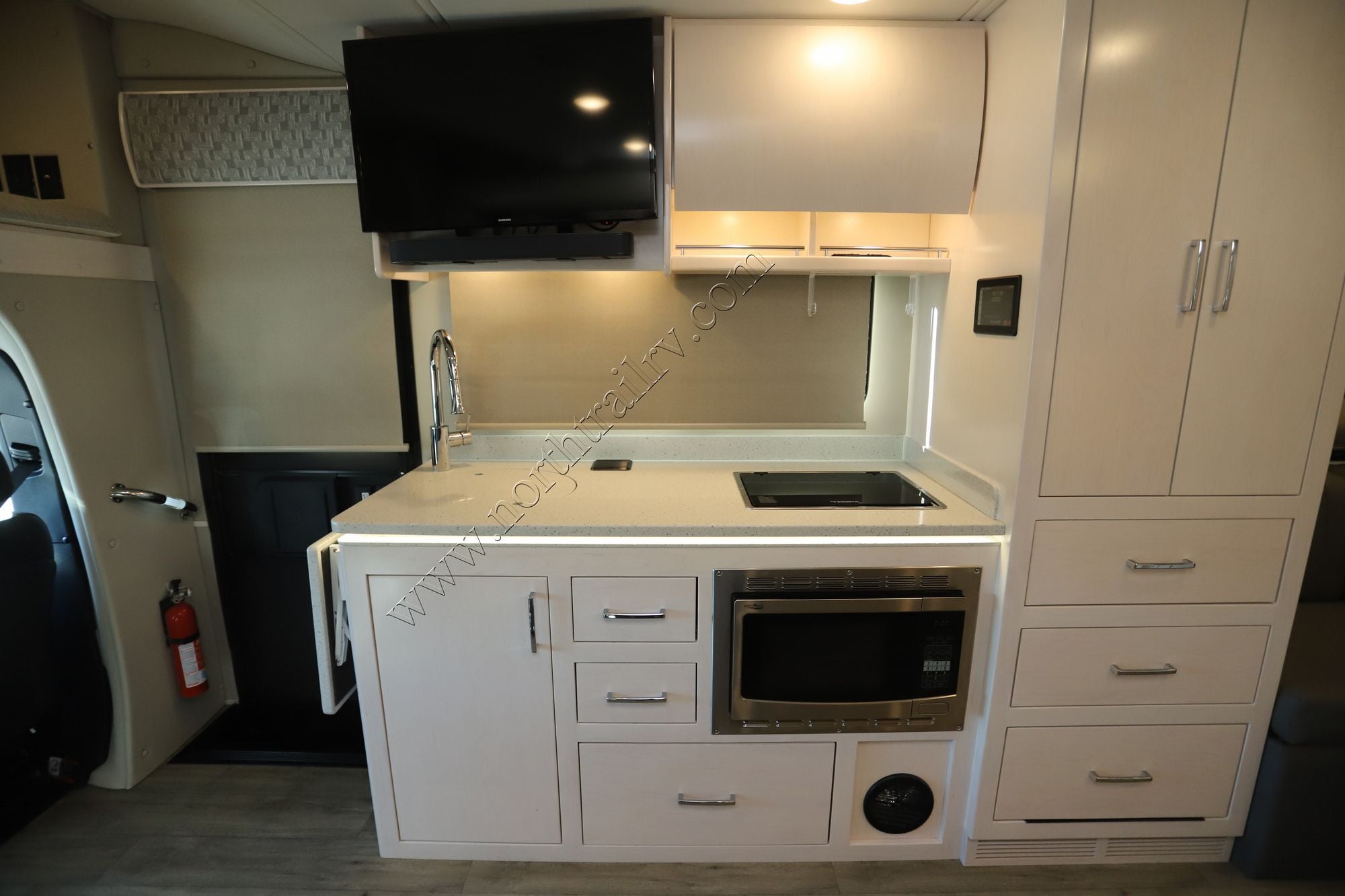 Used 2025 Renegade Rv Vienna 25DLC Class C  For Sale