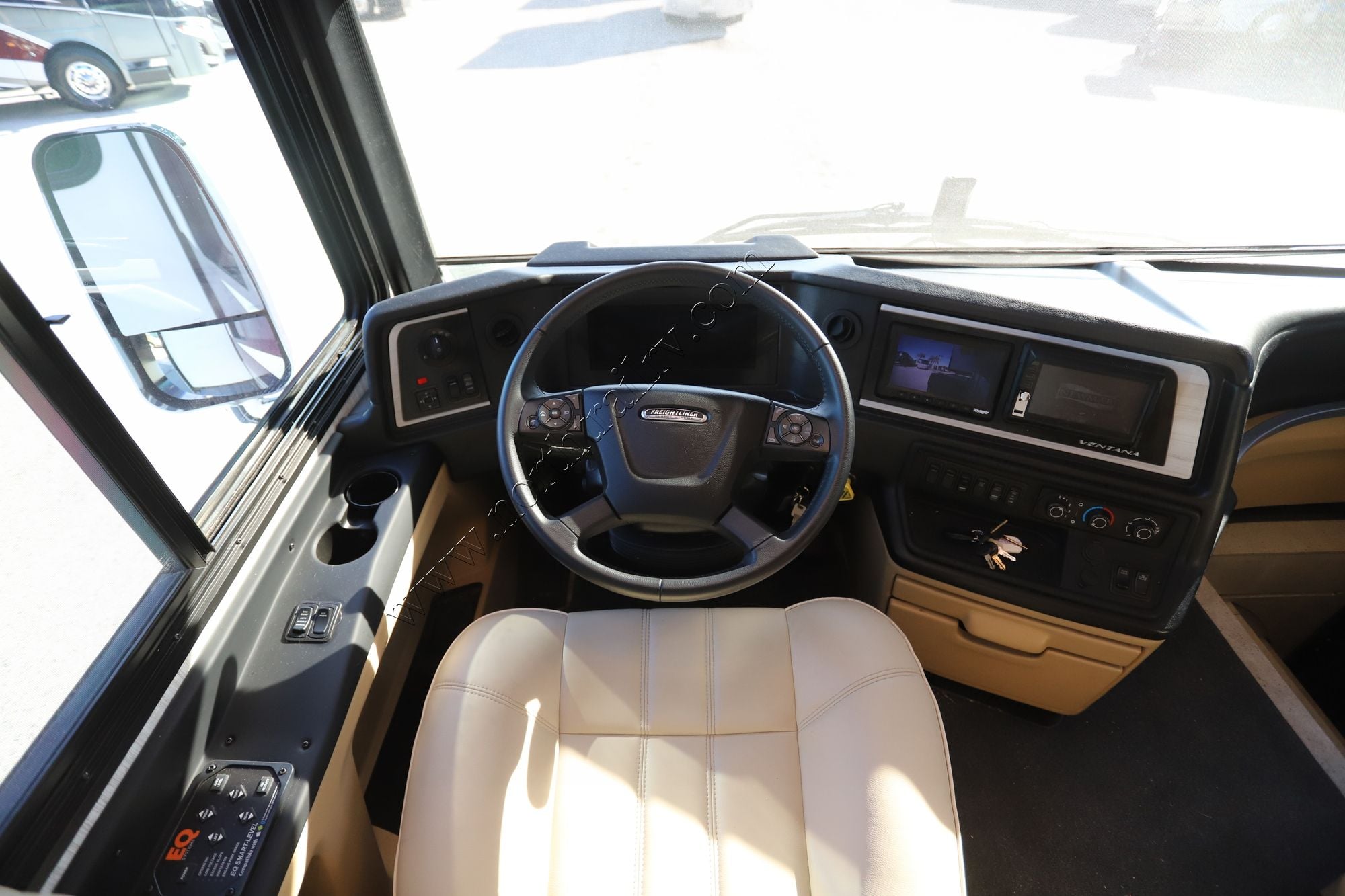 Used 2023 Newmar Ventana 4369 Class A  For Sale