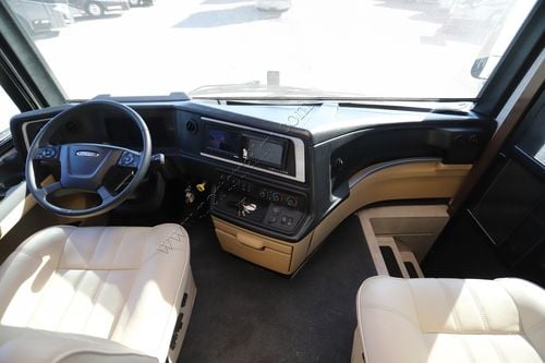 2023 Newmar Ventana 4369