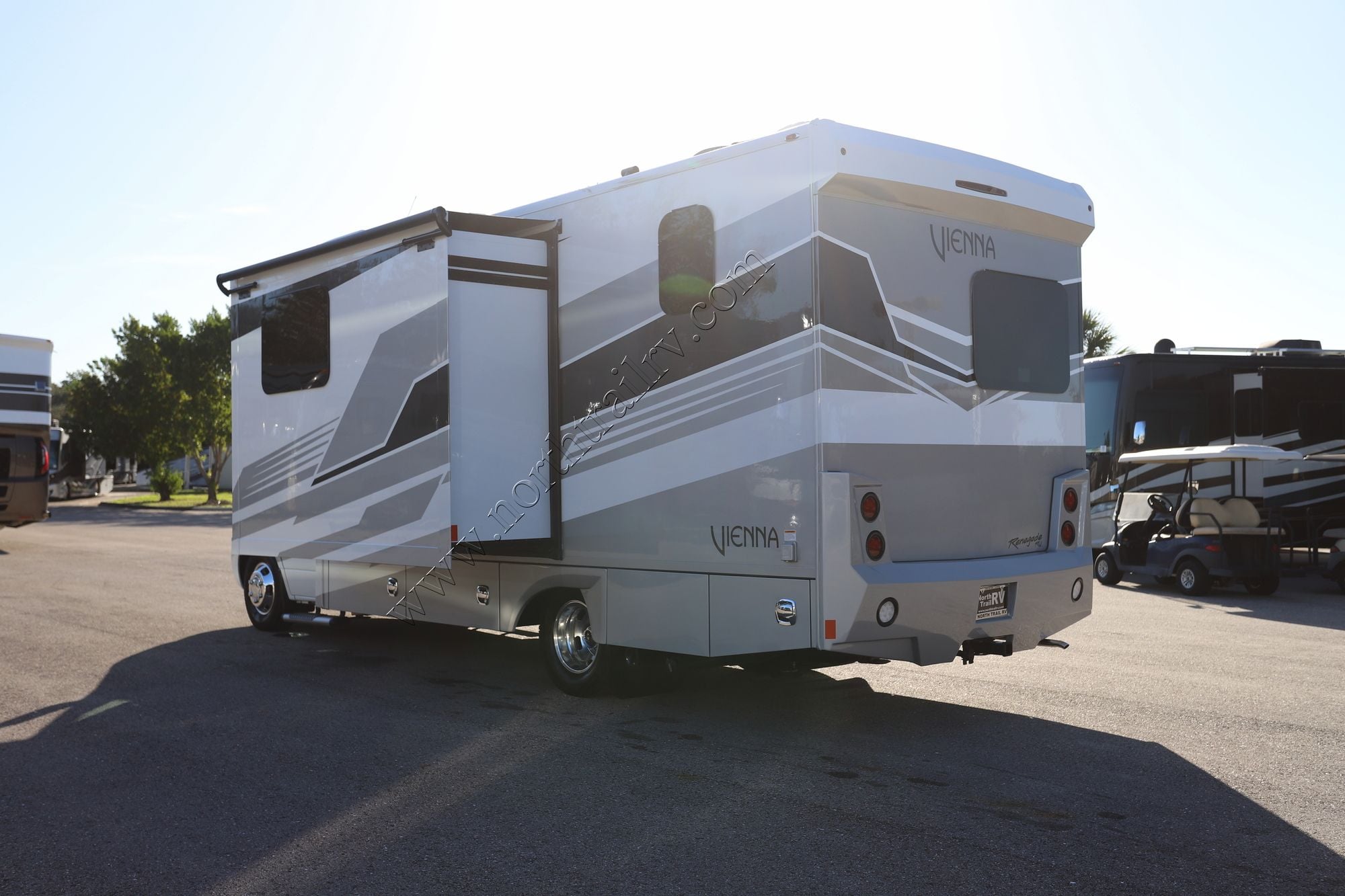 Used 2025 Renegade Rv Vienna 25DLC Class C  For Sale