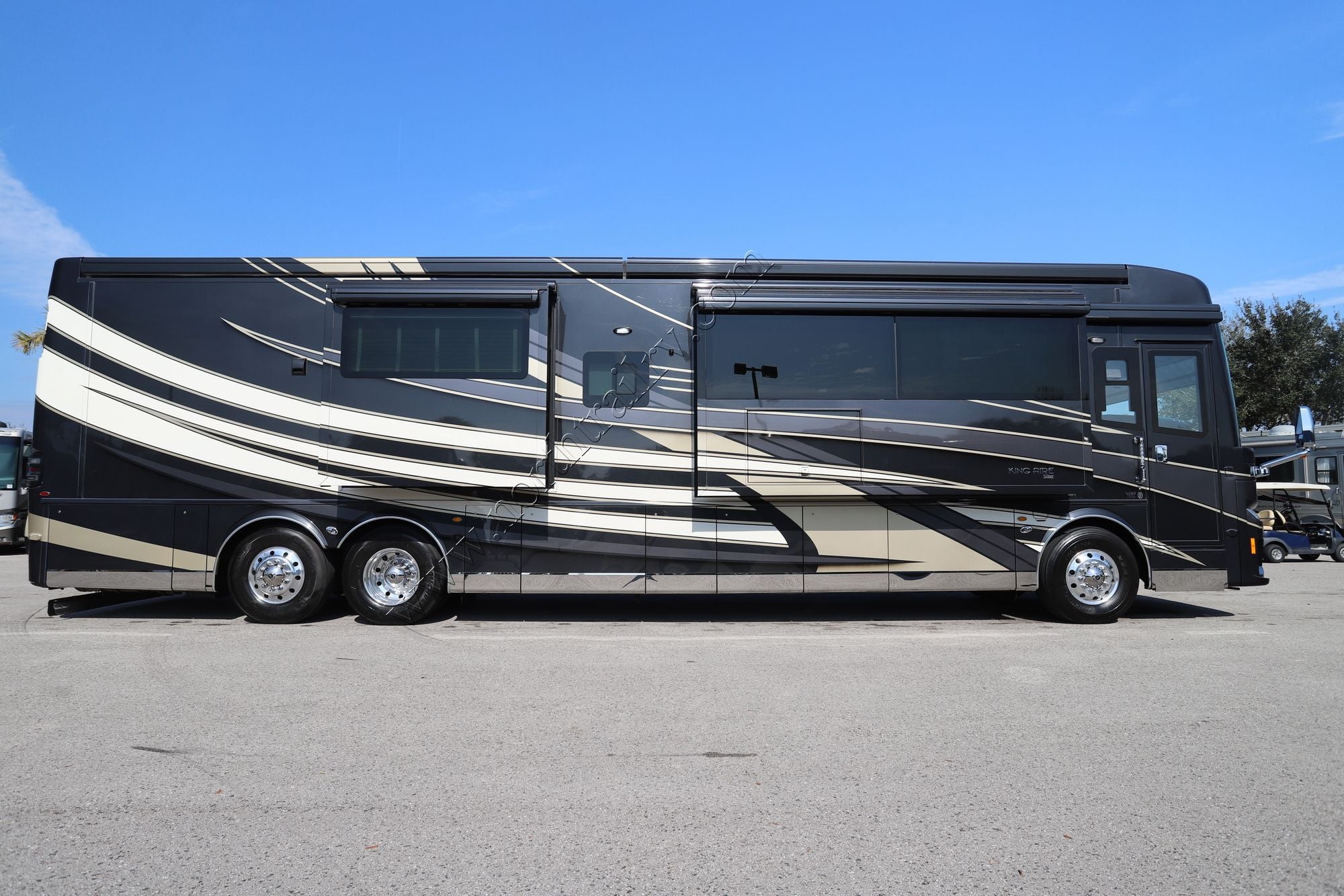 Used 2023 Newmar King Aire 4521 Class A  For Sale
