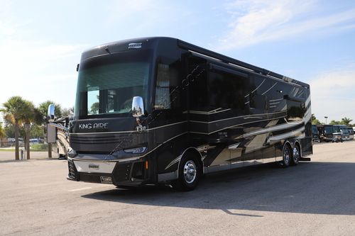 2023 Newmar King Aire 4521
