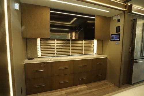 2023 Newmar King Aire 4521