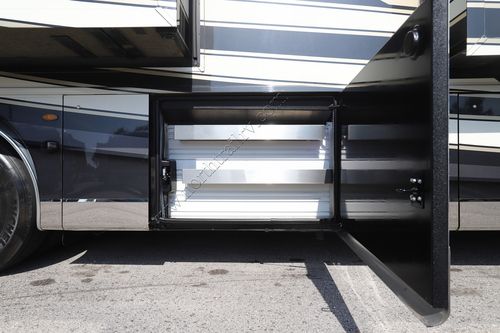 2023 Newmar King Aire 4521