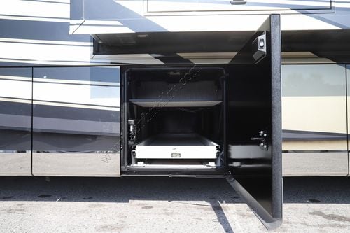 2023 Newmar King Aire 4521