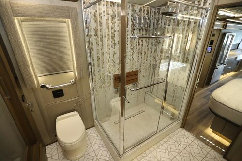 2023 Newmar King Aire 4521