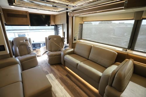 2023 Newmar King Aire 4521