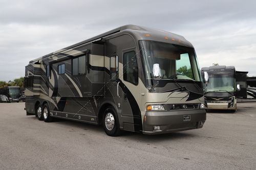 2007 Country Coach Magna 630 MATISSE 40 QUAD