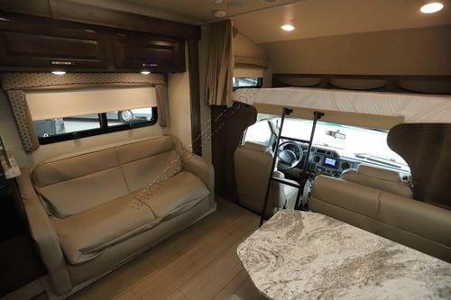 2018 Jayco Greyhawk 31FS Class C