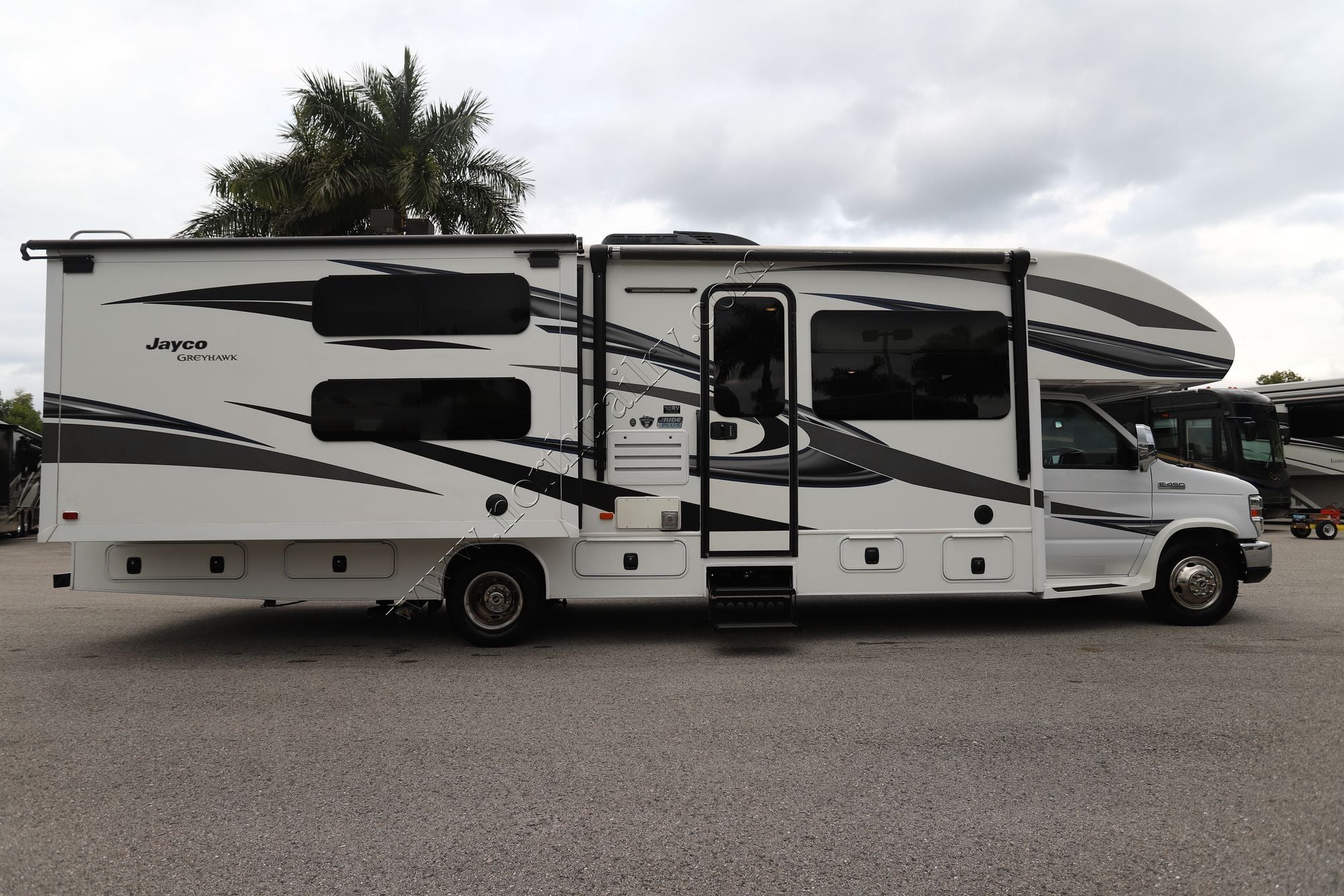 Used 2018 Jayco Greyhawk 31FS Class C  For Sale