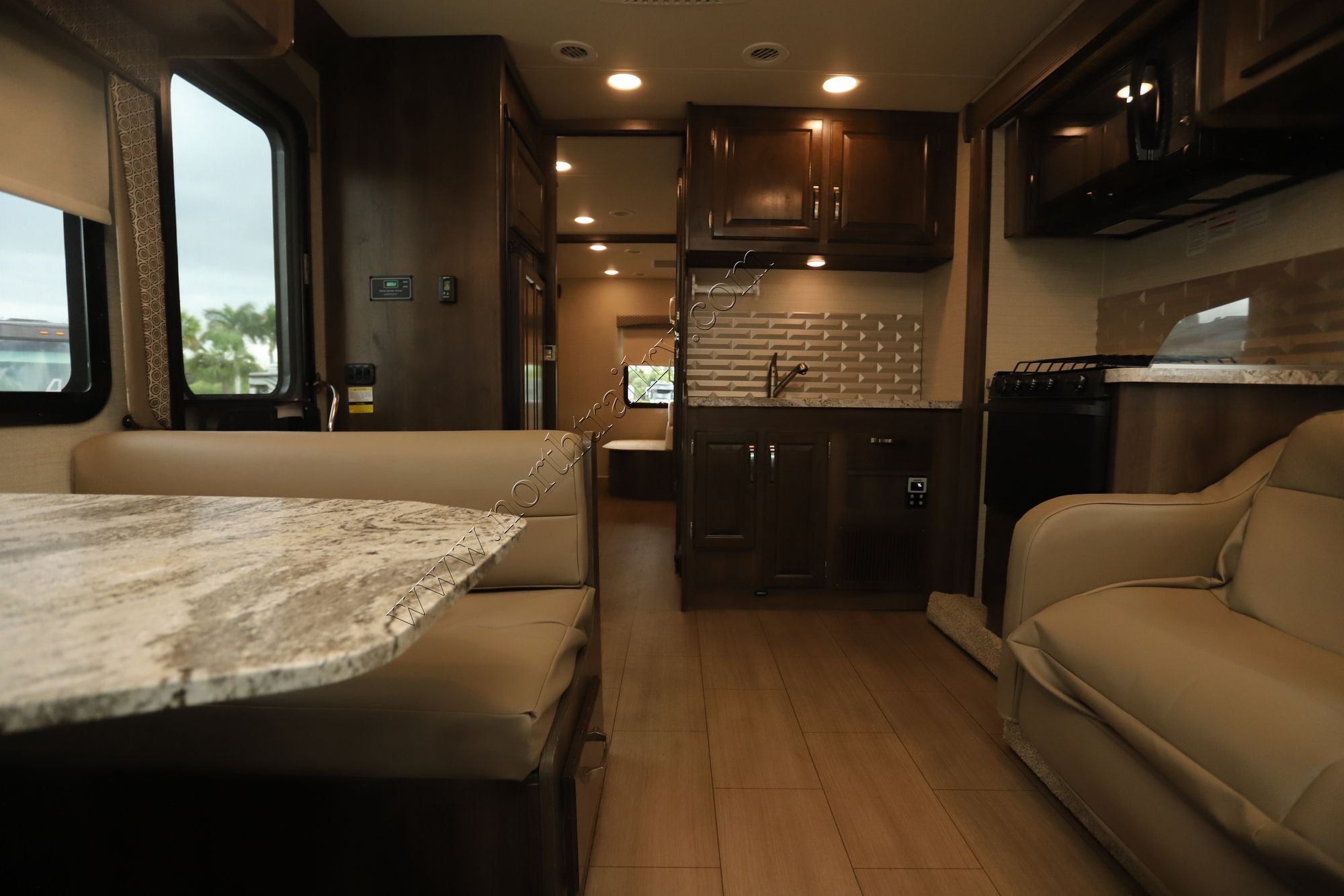 Used 2018 Jayco Greyhawk 31FS Class C  For Sale