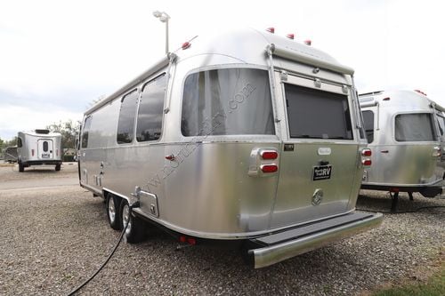 2026 Airstream Flying Cloud 25FB