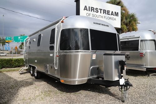 2026 Airstream Flying Cloud 25FB