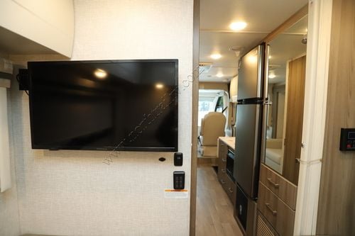 2025 Thor Vegas 24.1