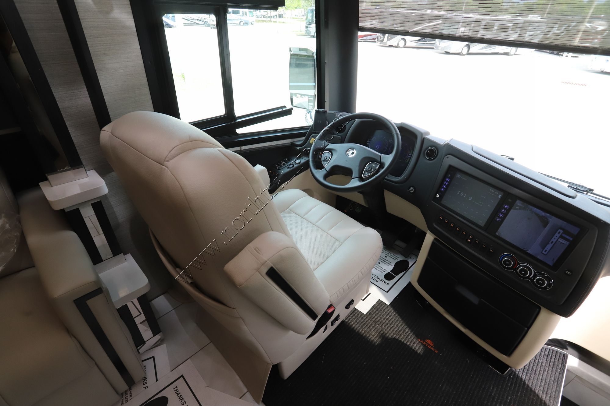 Used 2024 Tiffin Motor Homes Zephyr 45FZ Class A  For Sale