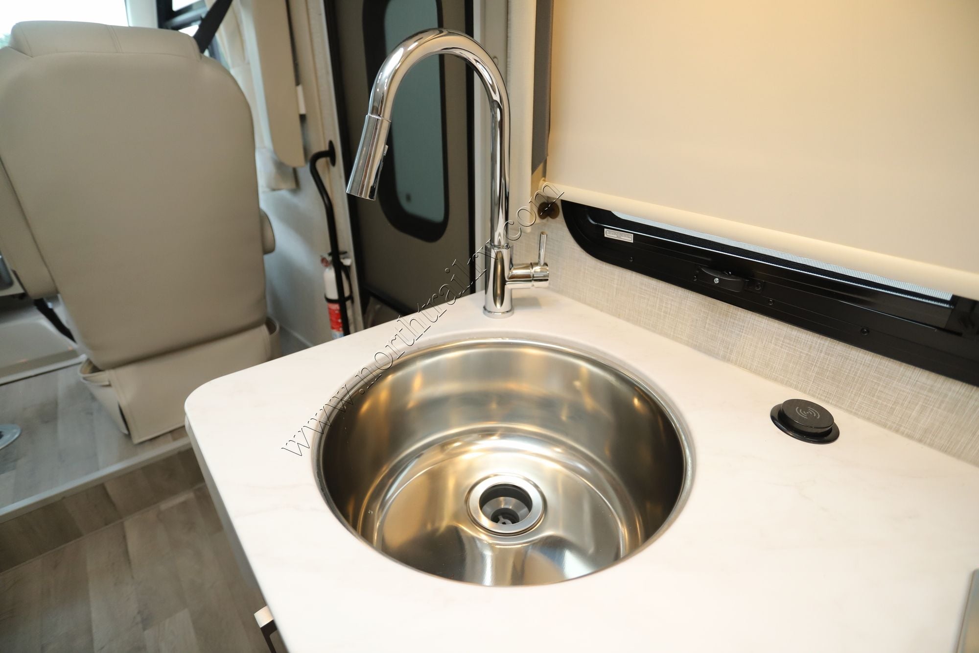 Used 2025 Thor Vegas 24.1 Class A  For Sale