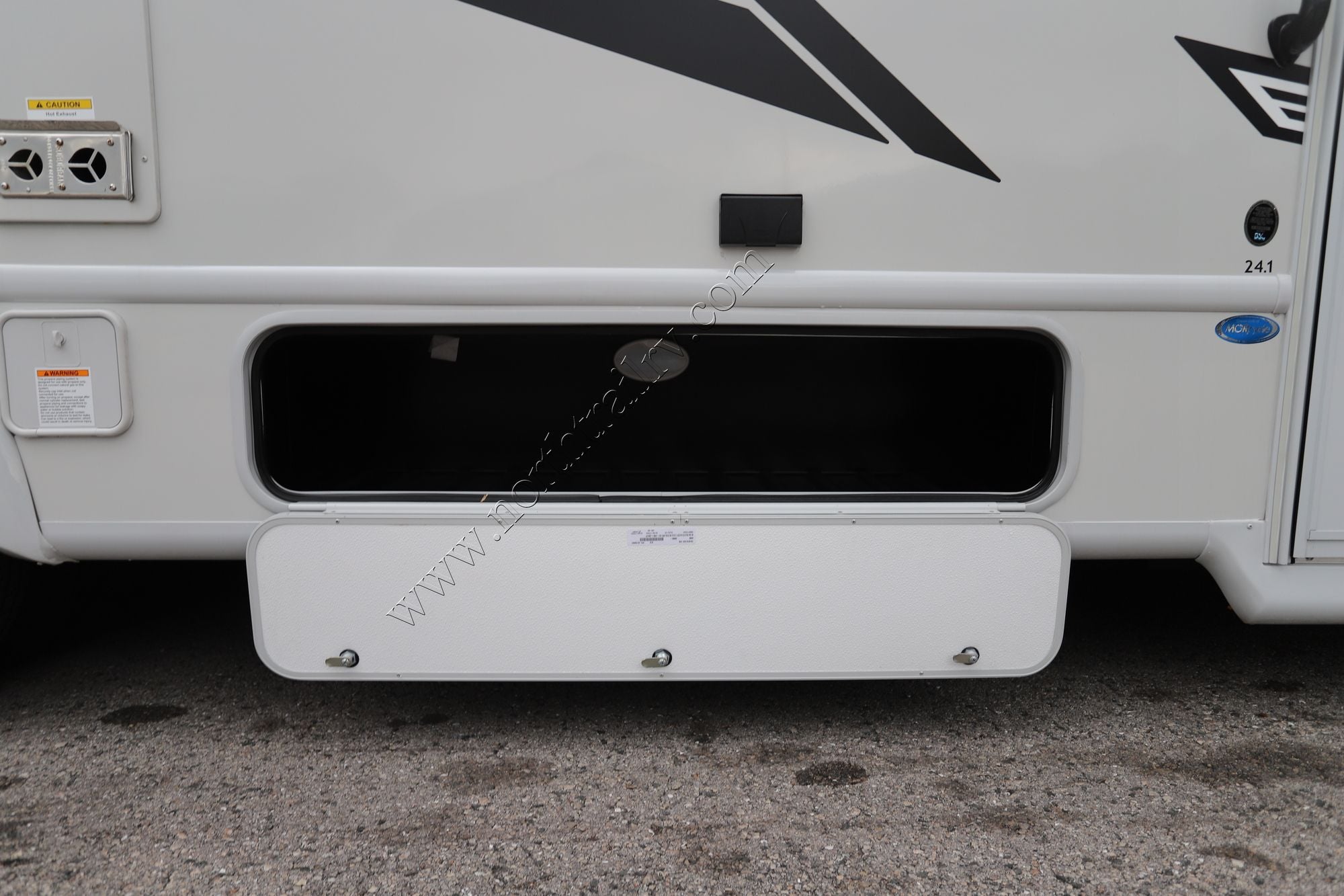 Used 2025 Thor Vegas 24.1 Class A  For Sale