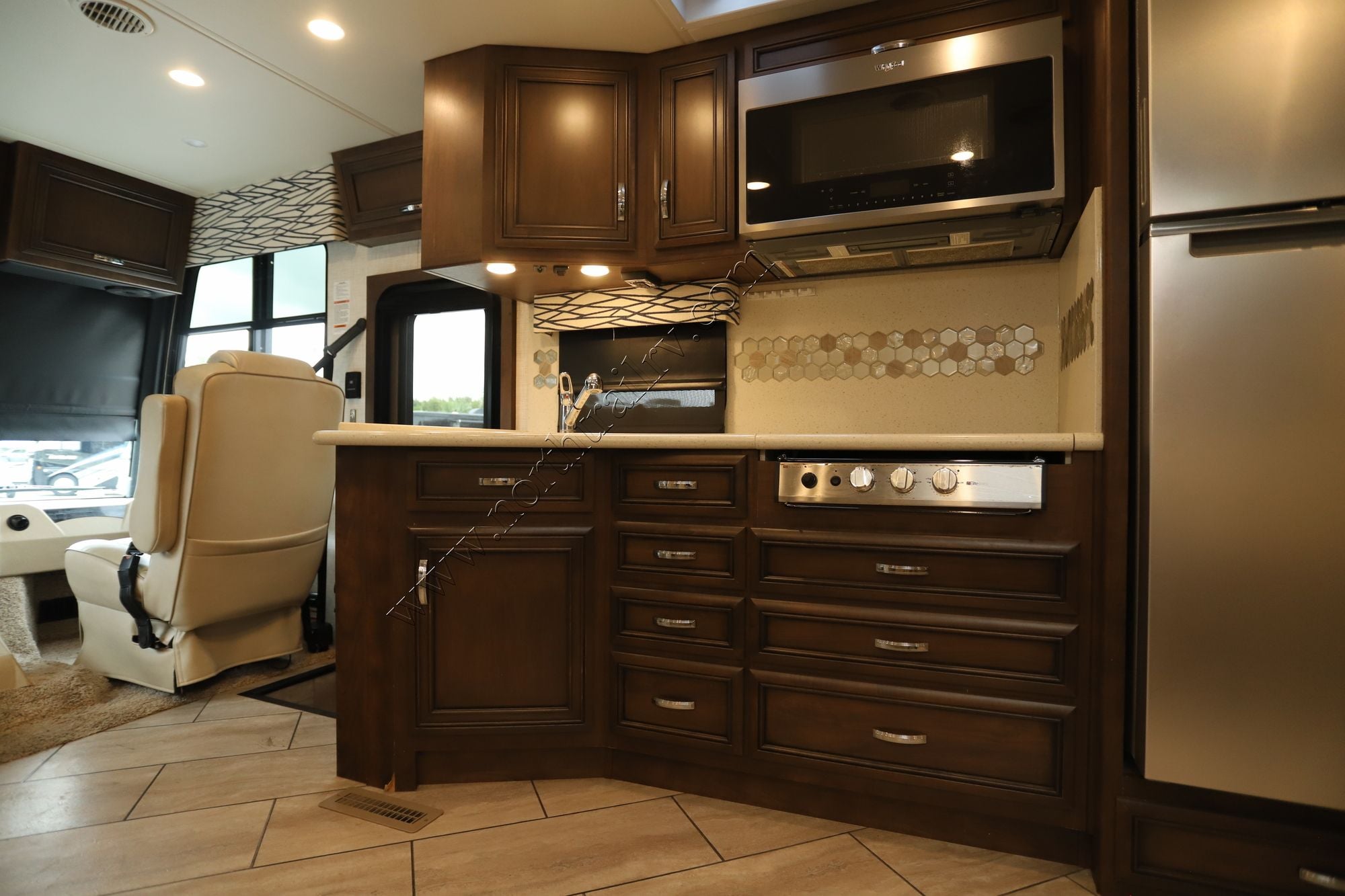 Used 2022 Newmar Bay Star 3609 Class A  For Sale