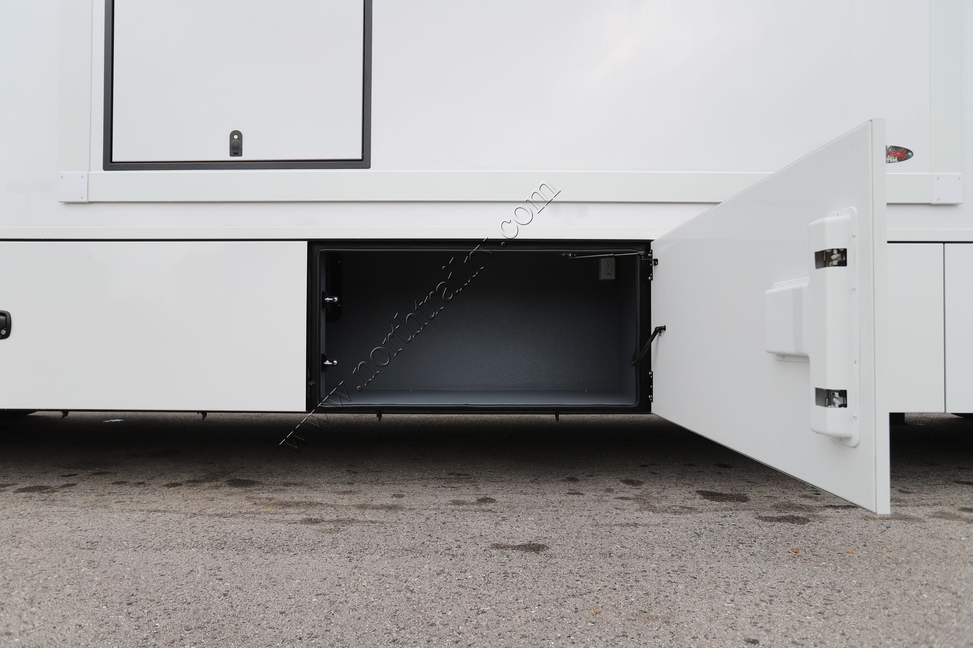 New 2026 Renegade Rv Classic 45CMR Super C  For Sale