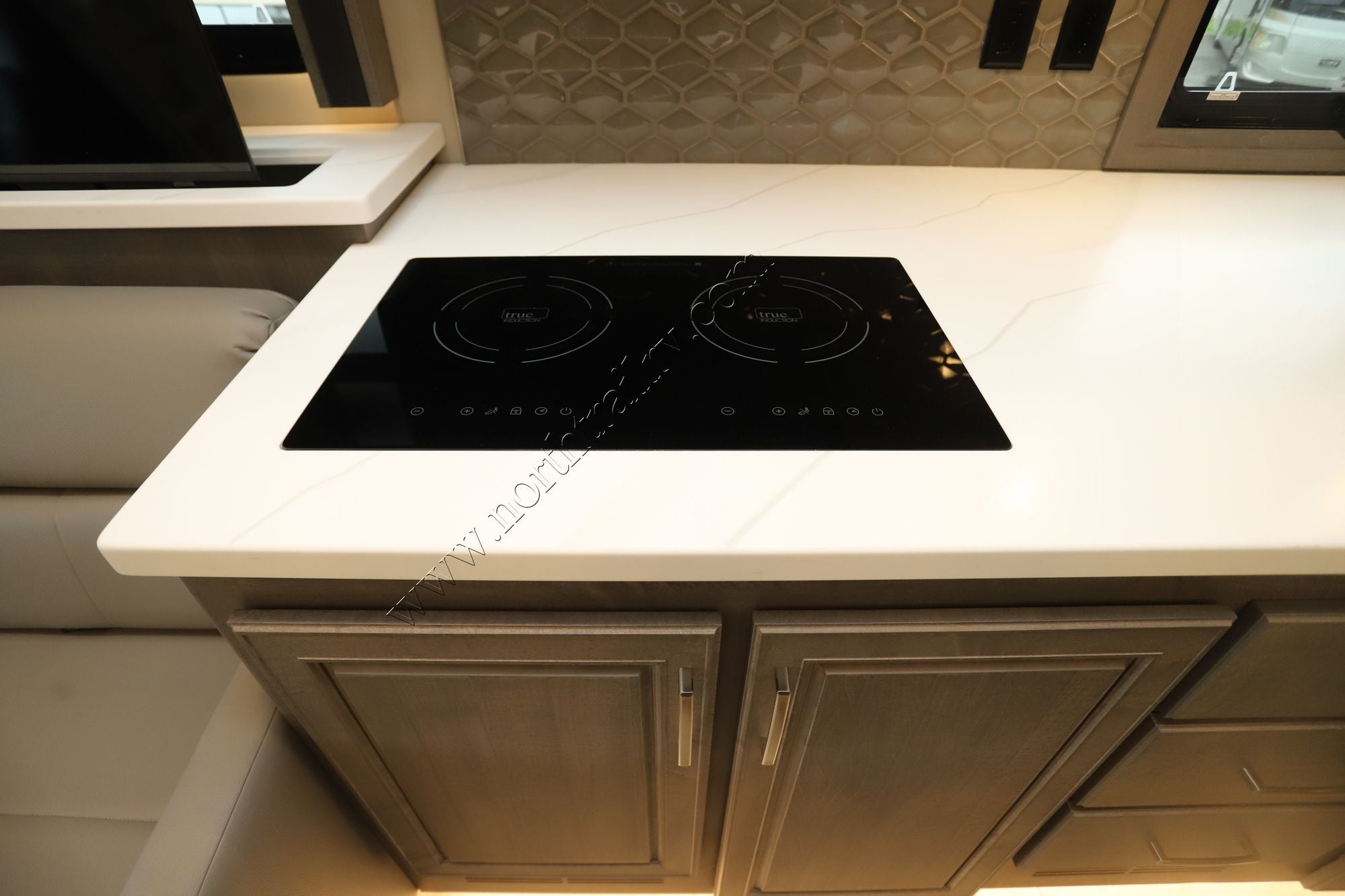 New 2026 Renegade Rv Classic 45CMR Super C  For Sale