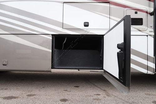 2022 Newmar Bay Star 3609 Class A