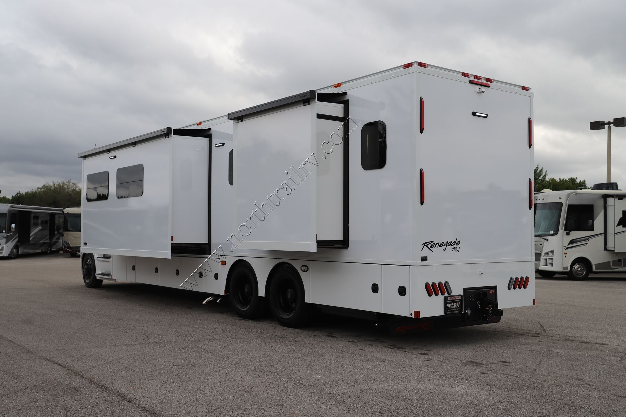 New 2026 Renegade Rv Classic 45CMR Super C  For Sale
