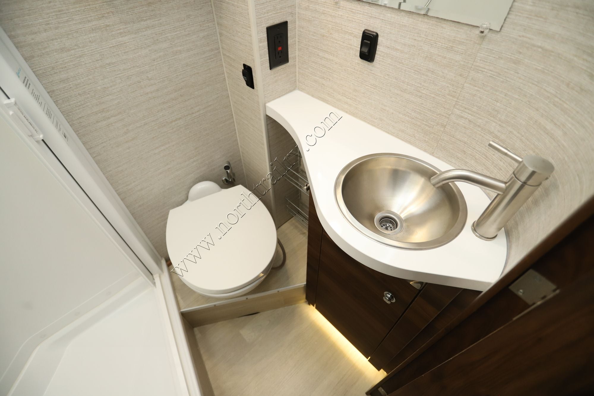 Used 2021 Winnebago View 24V Class C  For Sale