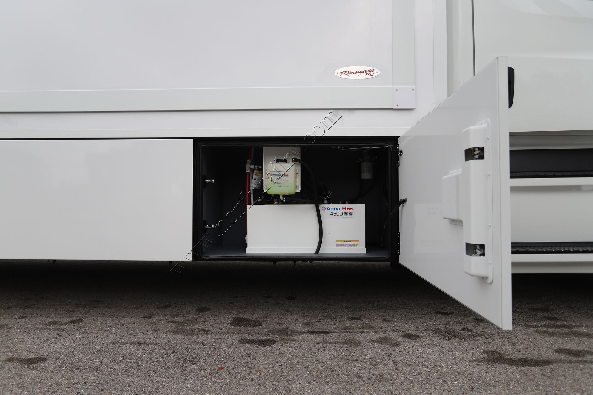 New 2026 Renegade Rv Classic 45CMR Super C  For Sale