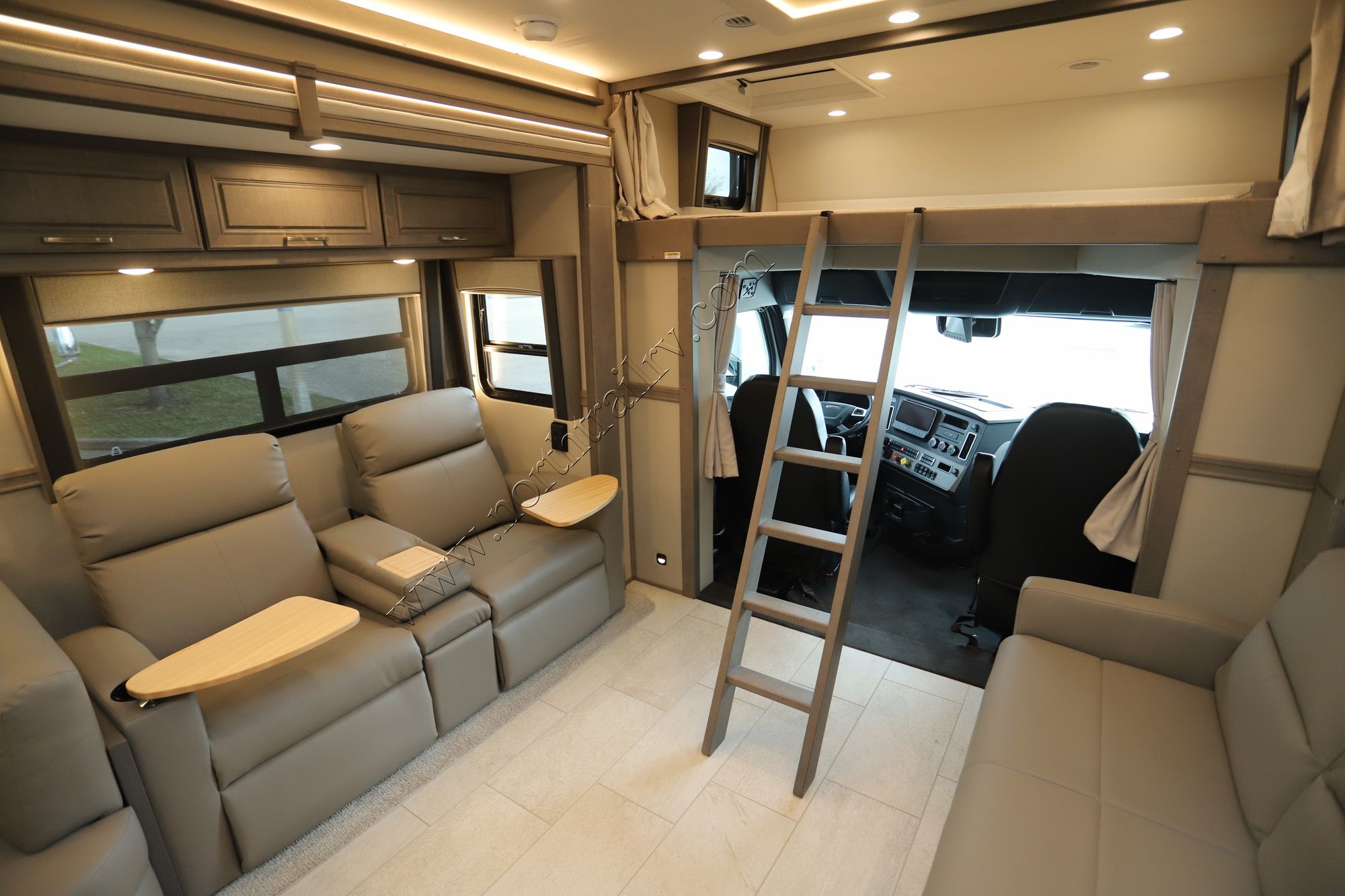 New 2026 Renegade Rv Classic 45CMR Super C  For Sale