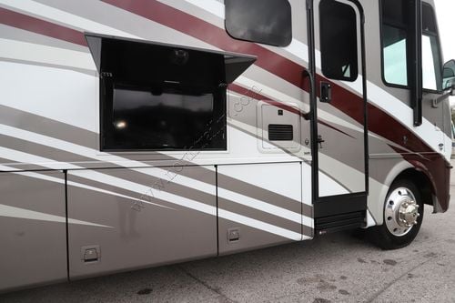 2022 Newmar Bay Star 3609 Class A