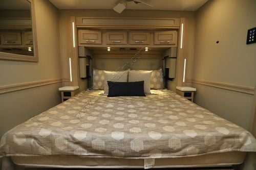 2026 Renegade Rv Explorer 38EMB