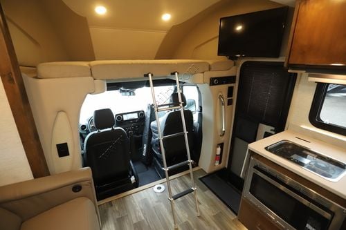 2020 Tiffin Motor Homes Wayfarer 25TW