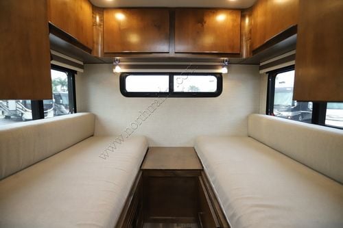 2020 Tiffin Motor Homes Wayfarer 25TW