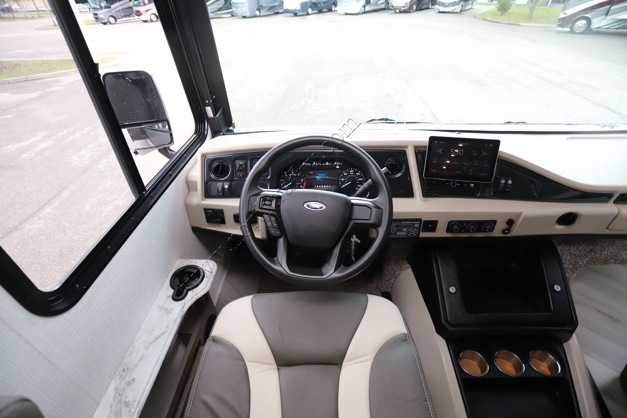 Used 2024 Fleetwood Flex 35R Class A  For Sale