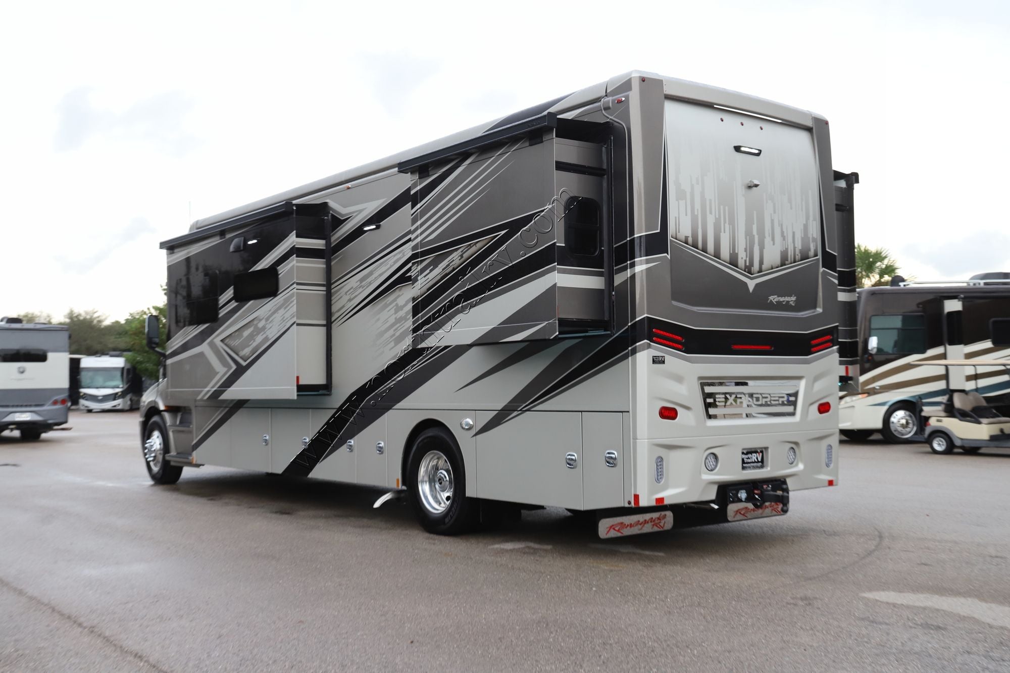 New 2026 Renegade Rv Explorer 38EMB Super C  For Sale