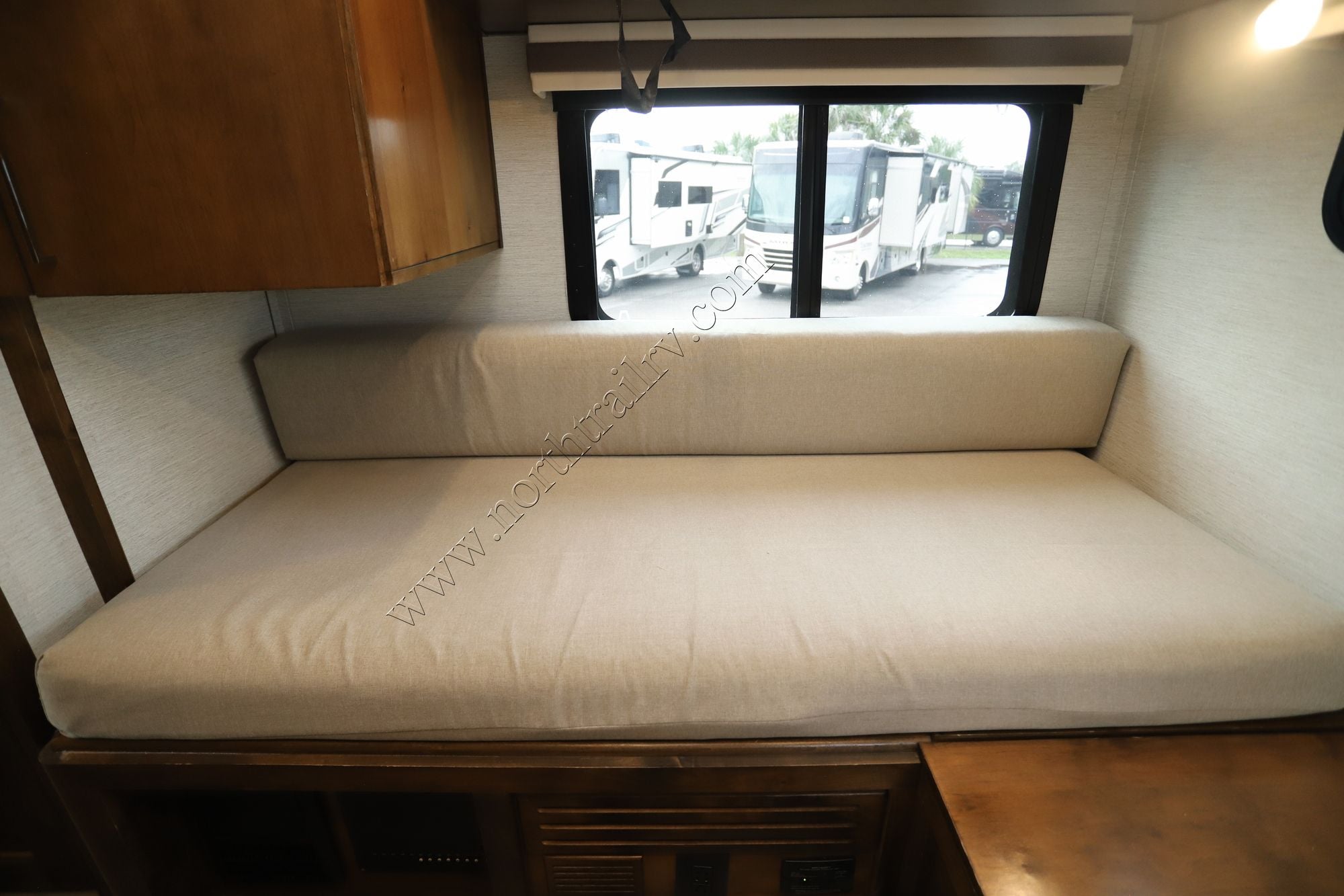 Used 2020 Tiffin Motor Homes Wayfarer 25TW Class C  For Sale