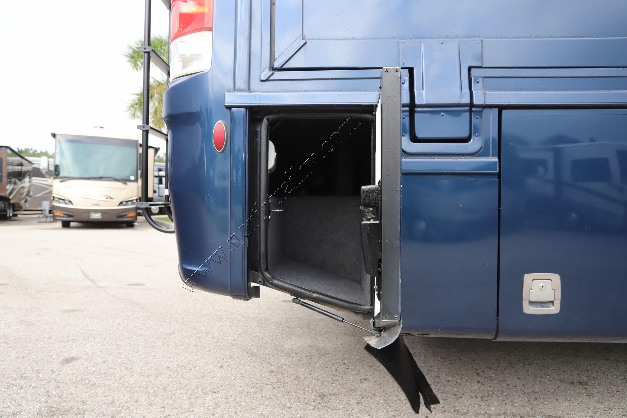 Used 2020 Newmar Canyon Star 3911 Class A  For Sale