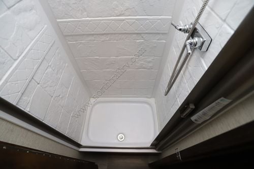 2020 Tiffin Motor Homes Wayfarer 25TW