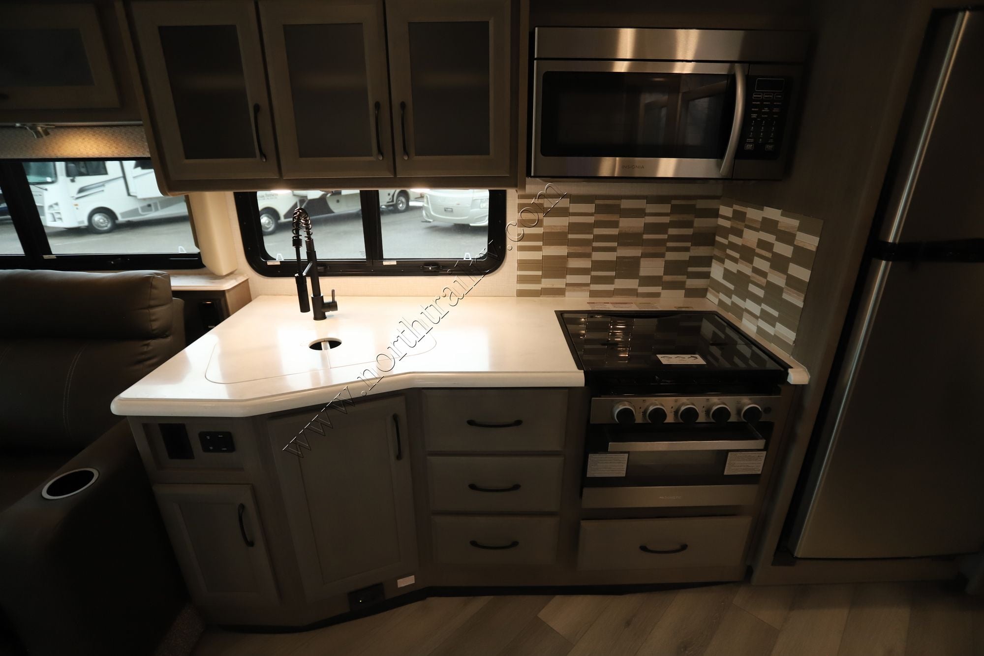 Used 2024 Fleetwood Flex 35R Class A  For Sale