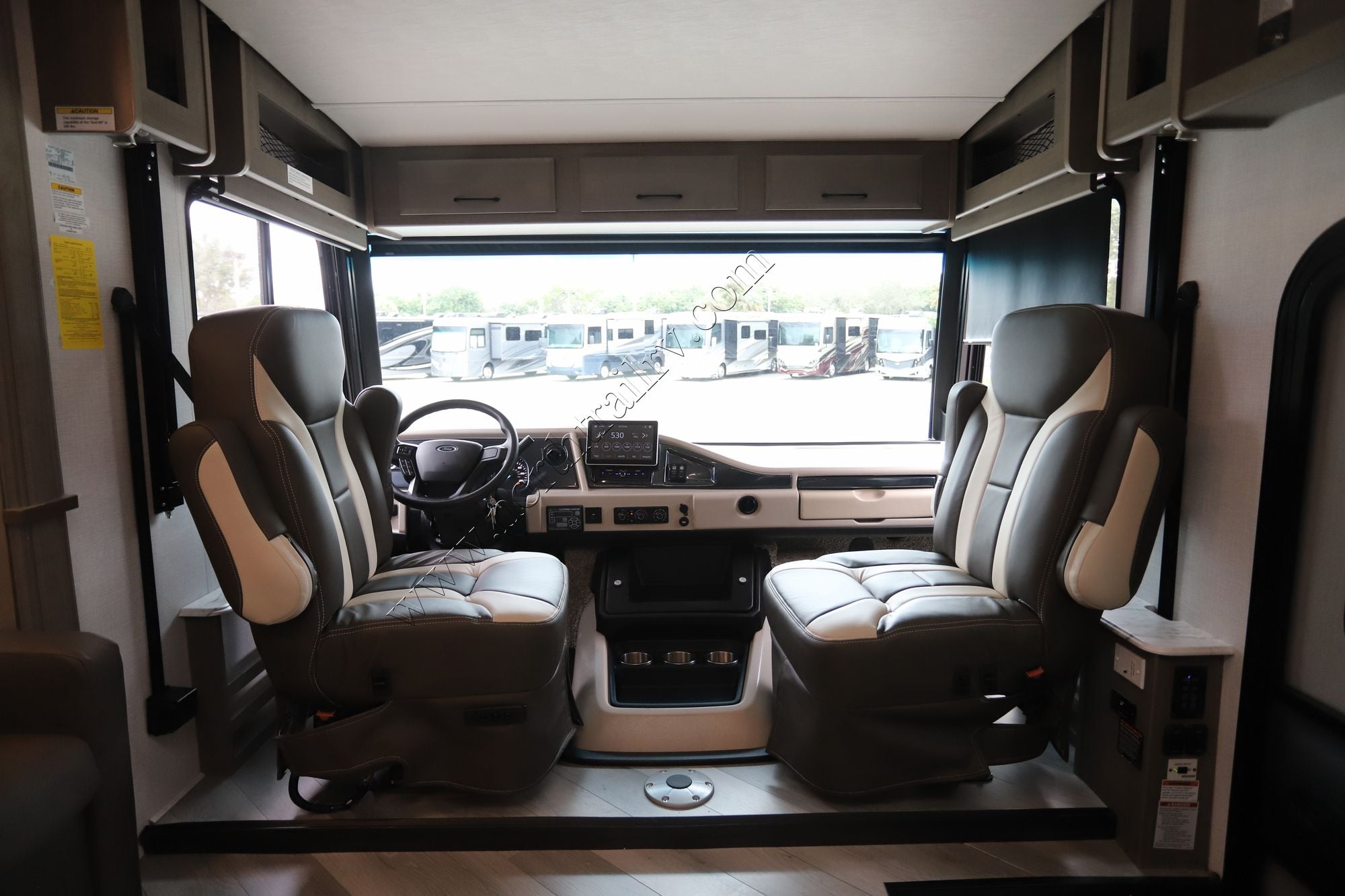 Used 2024 Fleetwood Flex 35R Class A  For Sale